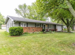 4504 Woodway Dr, Fort Wayne, IN 46835