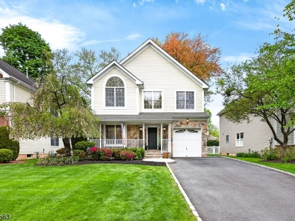 506 Codding Rd, Westfield Town, NJ 07090