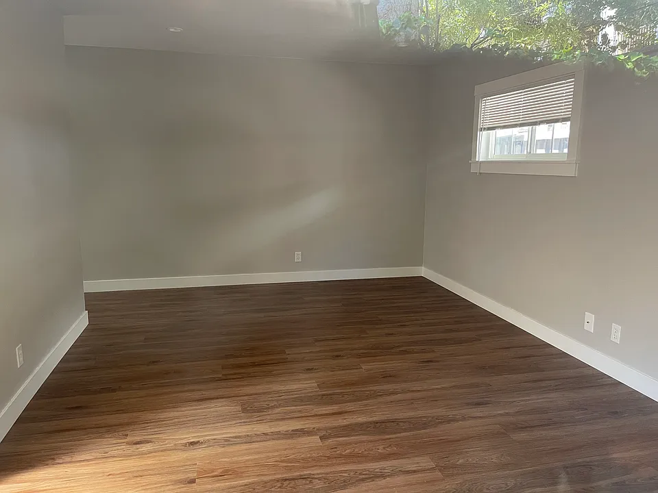 21 Mission Dr