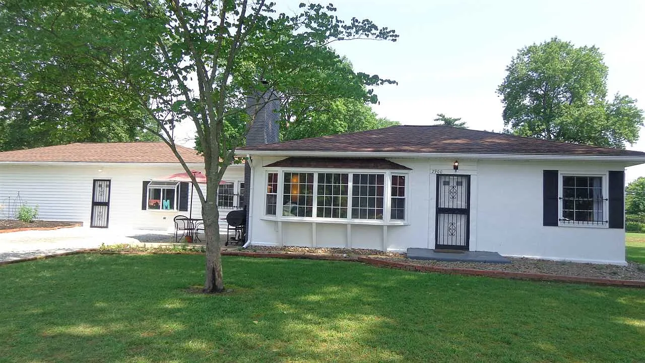 2900 Cottage Dr photo 1