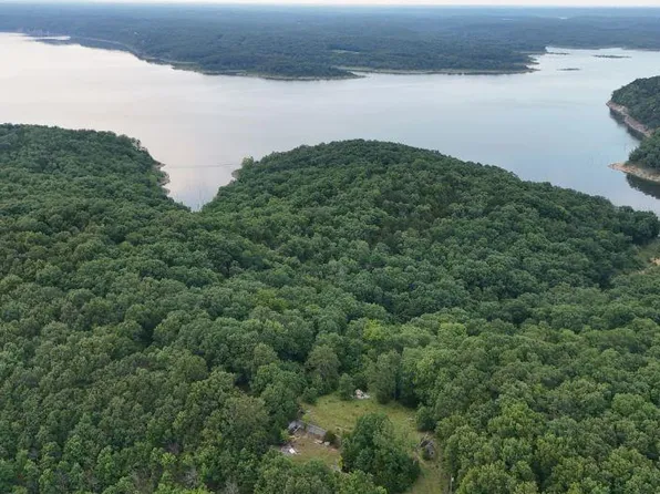30800 Falling Rock Ave, Warsaw, MO 65355