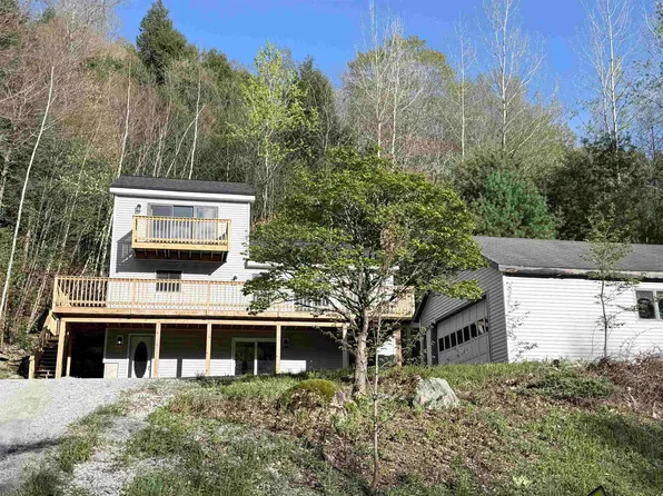 32 Plumley Avenue, Ludlow, VT 05149