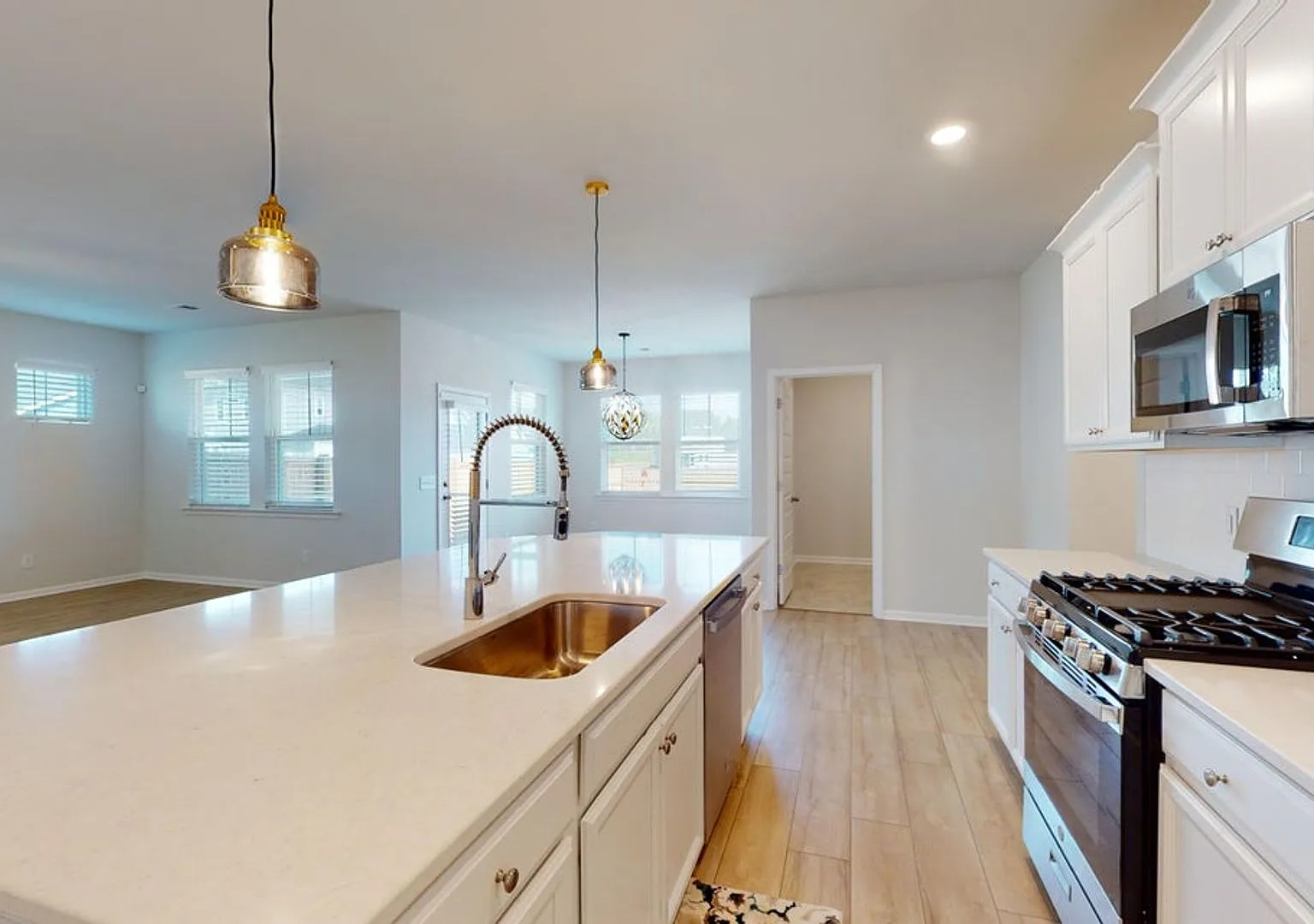Spacious Summers Corner Retreat | 4BR + Study | Screened Porch & Fenced Yard — Photo 2