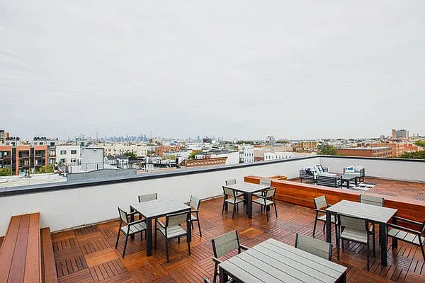 Rented by Cyberapts Management | media 16