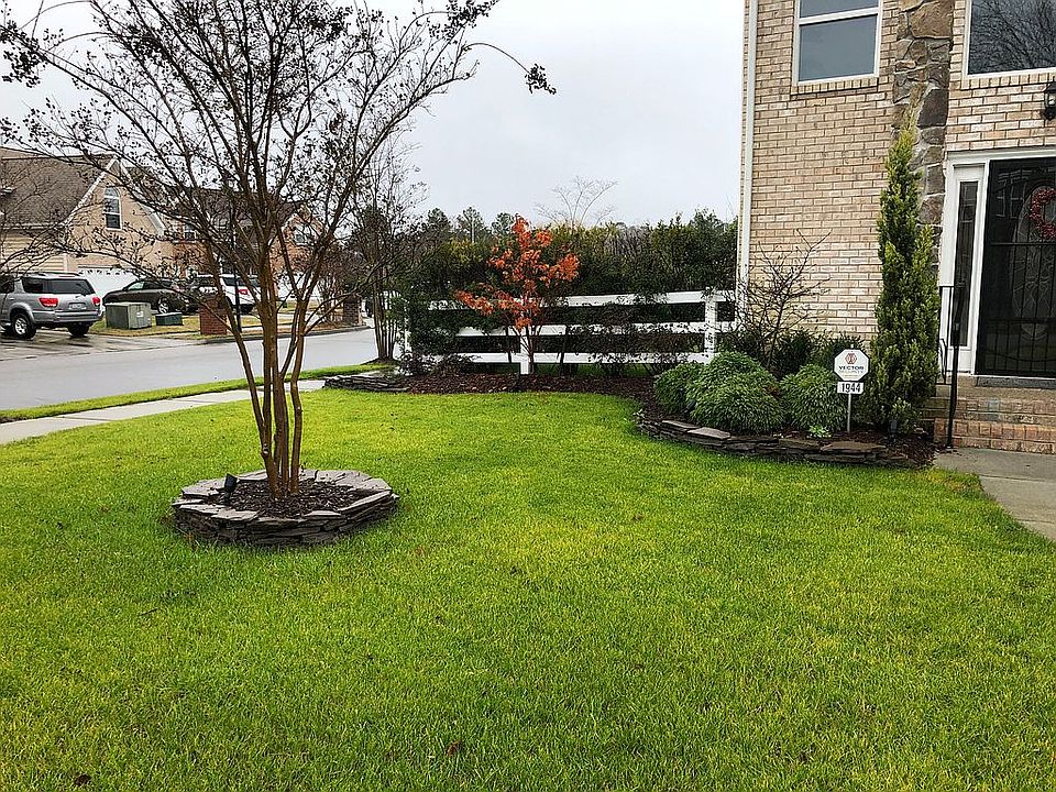 2nd image of 1944 Beagle Way