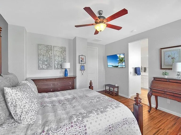 44082 Calle Luz — Photo 11