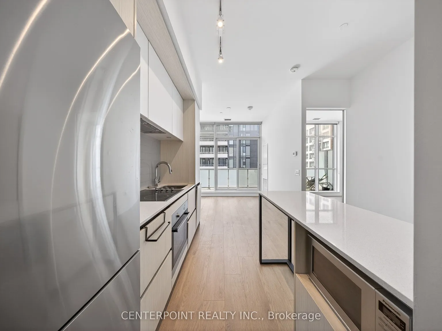1 bed, $2,100 — Photo 3