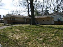 3rd image of 2640 River Oaks Dr