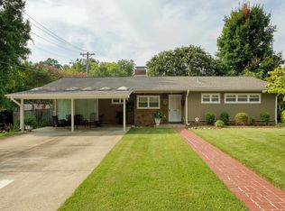110 Hawthorne St, Florence, AL 35630
