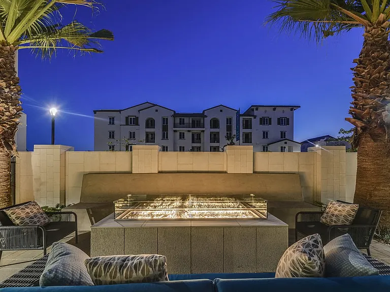 Outdoor Lounge