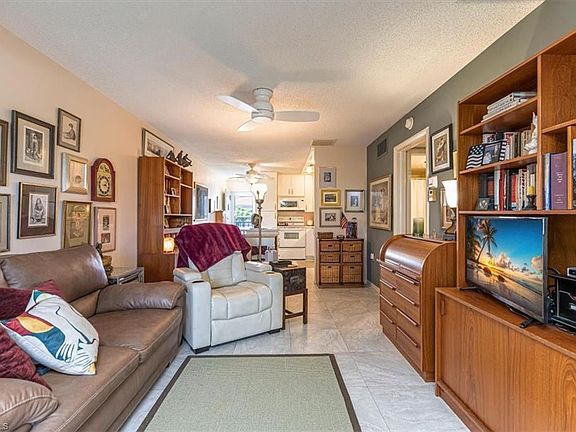 5th image of 5 High Point CIR W #308