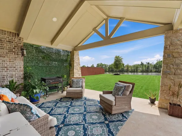 22534 Shady Willow Ln, Porter, TX 77365