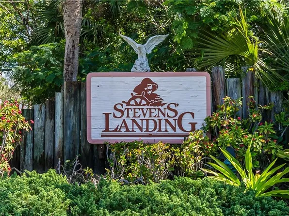 200 Stevens Landing Dr Unit 305, Marco Island, FL 34145