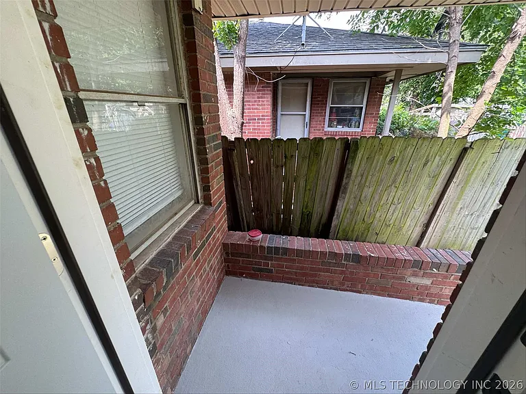 2743 E 3rd St — Photo 13