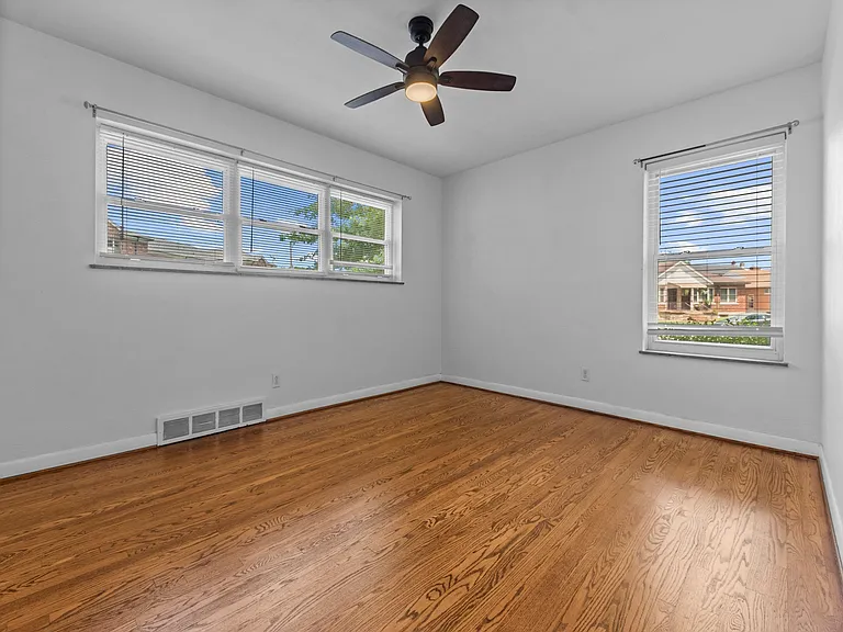 7000 Clifton Ave — Photo 17