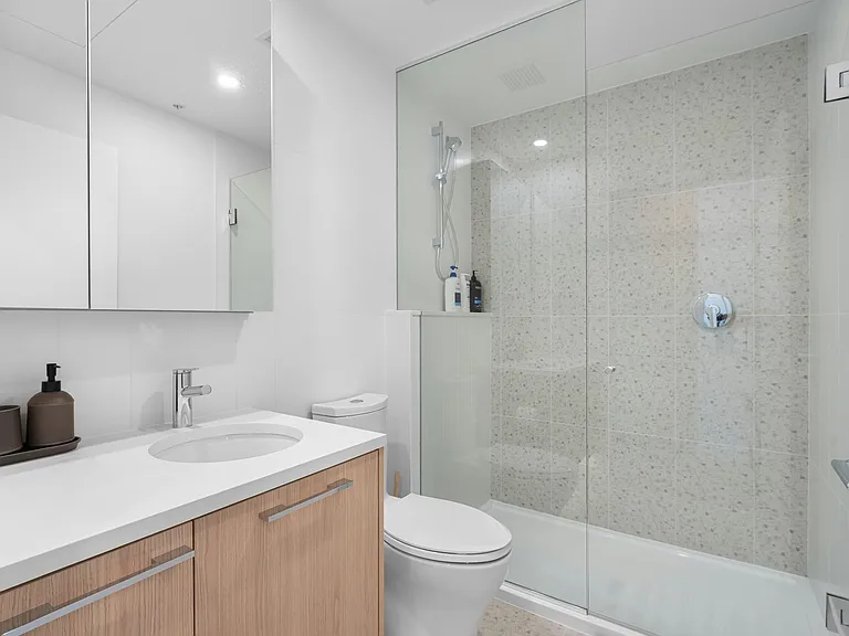 2425 Alpha Ave — Photo 2