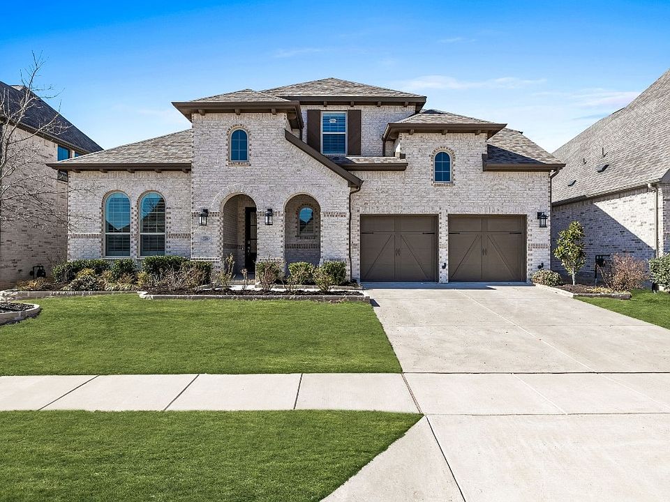 1st image of 3204 Alexandra Ln