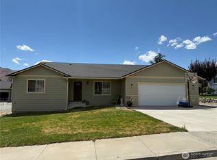 1030 Crest Loop, Entiat, WA 98822