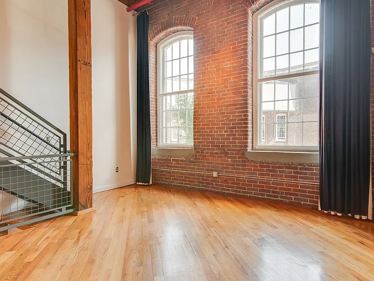 1400 Rosa L Parks Blvd #105 — Photo 11