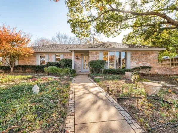 2425 Nottingham Pl, Grand Prairie, TX 75050
