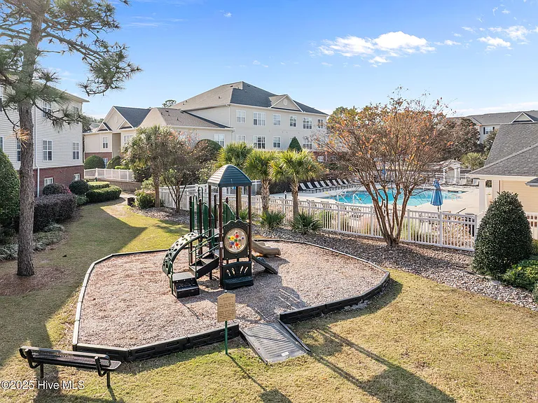 1505 Cadfel Ct #203 — Photo 37