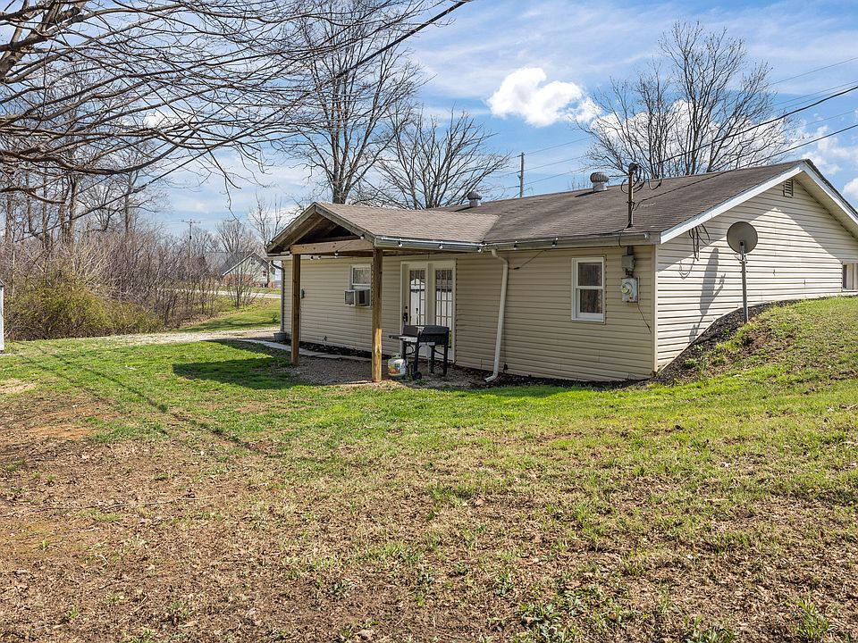 1st image of 939 Spencer Pike Rd