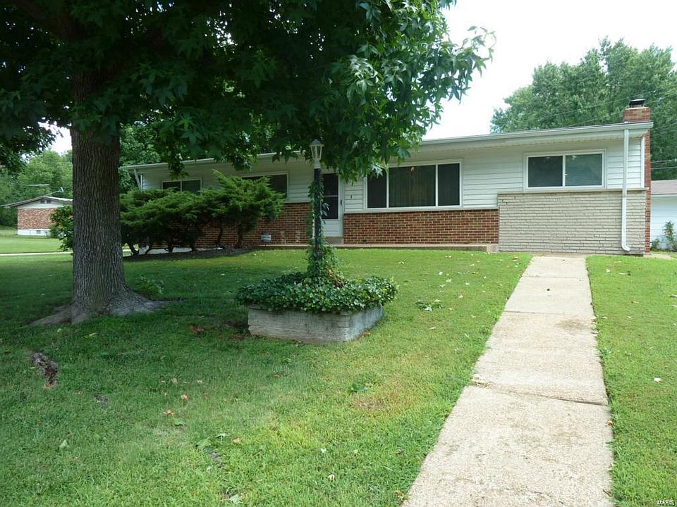 1st image of 9754 Glen Owen Dr
