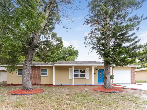 2054 62nd Pl S, Saint Petersburg, FL 33712
