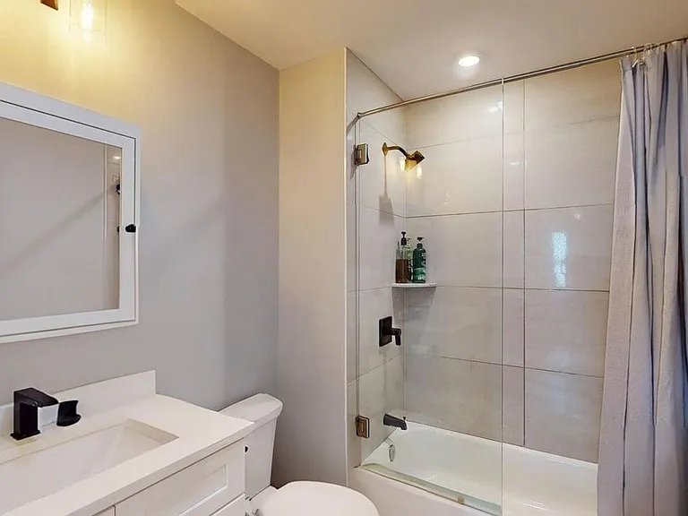 83 Alpine St #3 — Photo 9