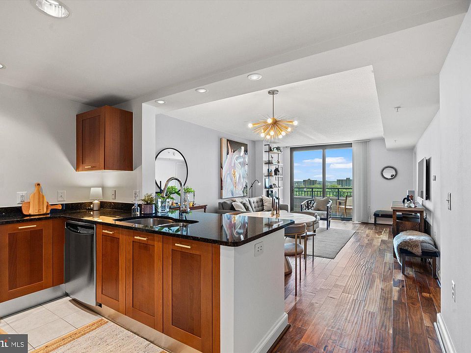 1st image of 2451 Midtown Ave APT 1109
