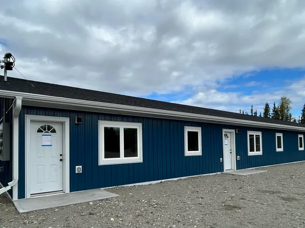 2652 Roseanne Ct, North Pole, AK 99705