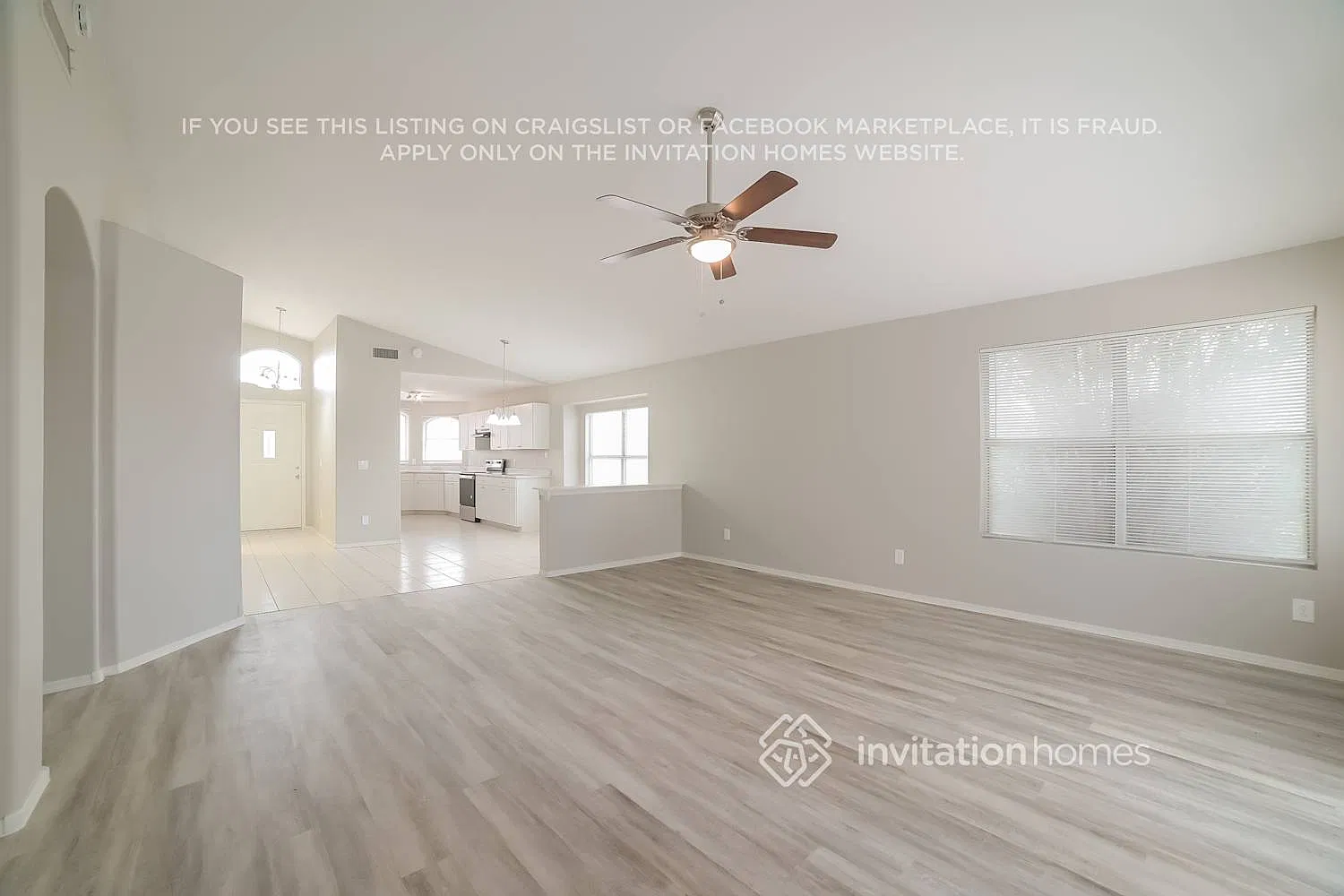 15958 N 90Th Ave Peoria, AZ 85382 — Photo 2