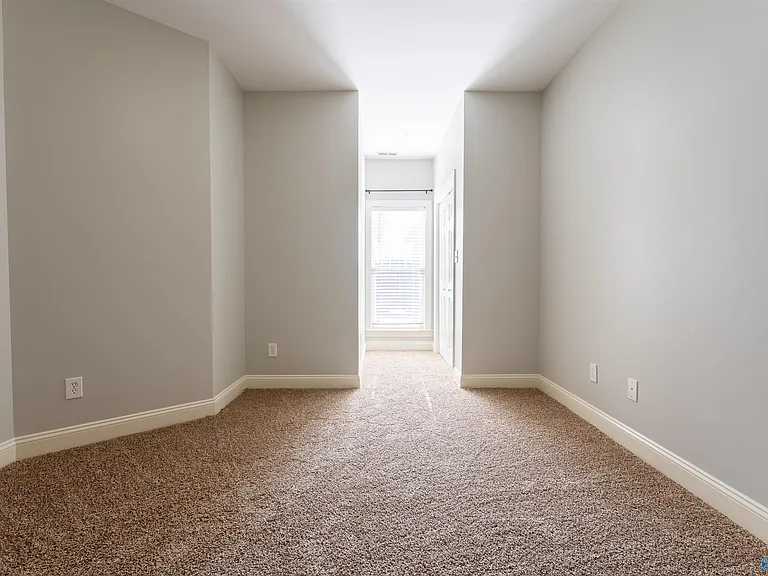 525 W Mossyleaf Dr SW — Photo 12