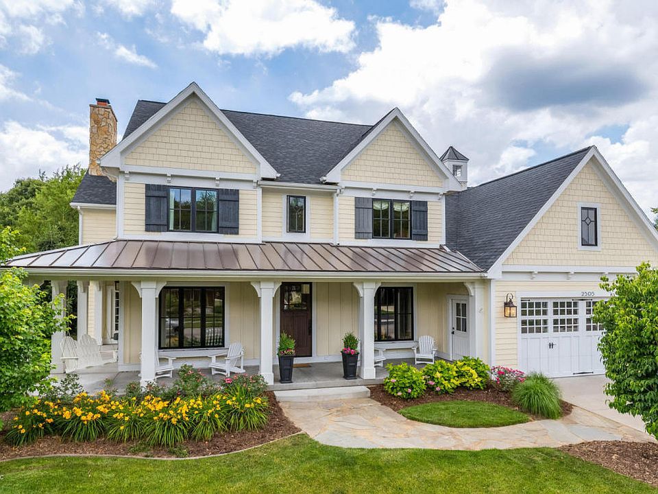 1st image of 2505 Blackberry Ln NE
