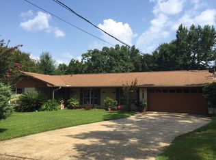 938 N Shore Dr, Biloxi, MS 39532