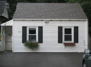 137 E Main St, Hopkinton, MA 01748