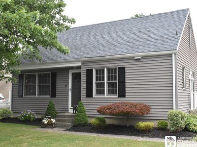 5639 W Ln, Lake View, NY, 14085