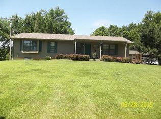 2990 85th Rd, Thayer, KS 66776
