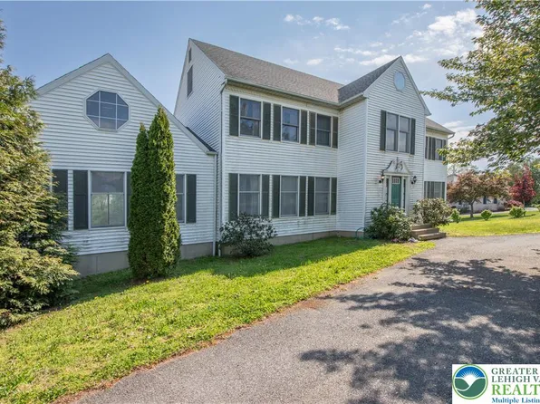 547 Roberts Rd, Nazareth, PA 18064