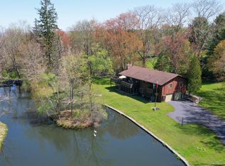 4 Whippoorwill Hill Rd, Newtown, CT 06470