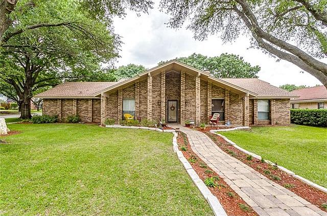 1st image of 4216 Lake Vista Dr