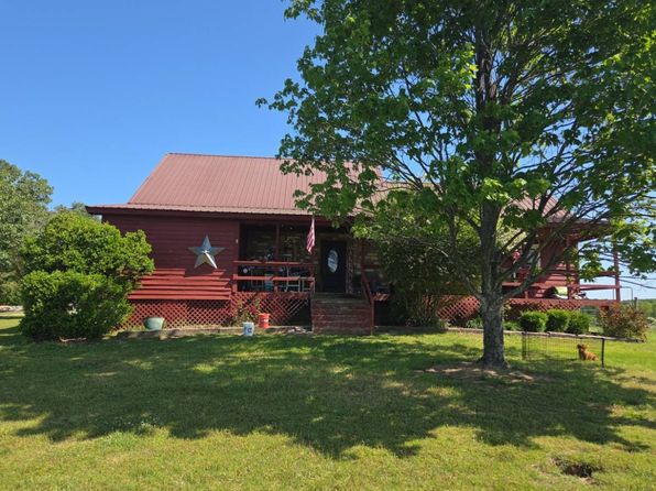 579 Grange Rd, Cave City, AR 72521