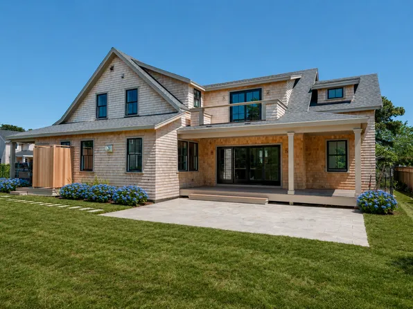 4 Fawn Ln, Nantucket, MA 02554