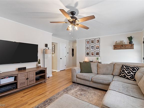 3rd image of 2248 Hi Vue Dr