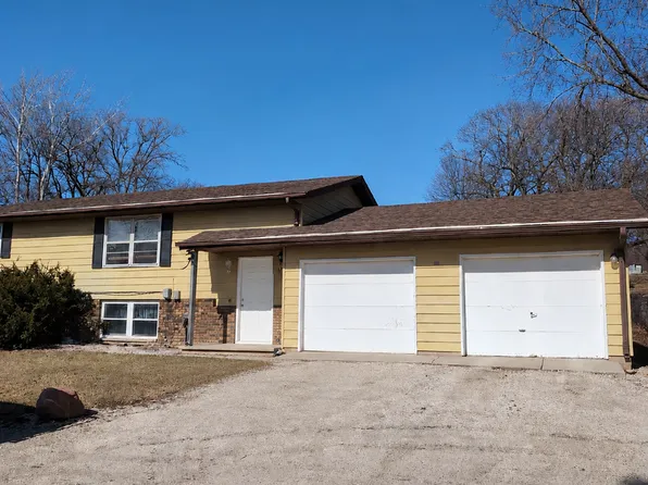 412 McColm St, Plymouth, WI 53073
