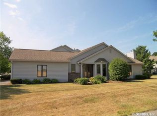 1 Ellington Cir #PVT, Rochester, NY 14612