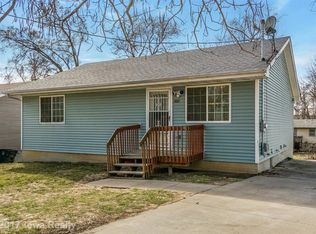 2012 E 41st St, Des Moines, IA 50317