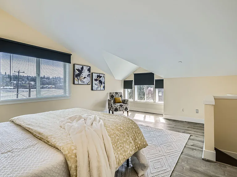 3601 Gilman Ave W — Photo 22