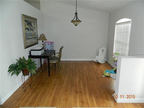 3rd image of 2100 Palo Alto Ave