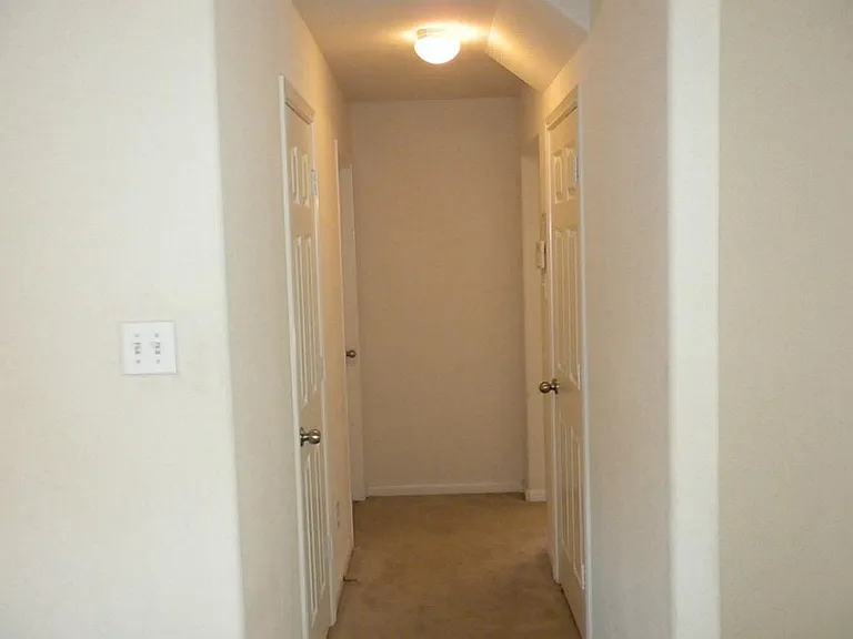 19211 Cedarsham Ln — Photo 7